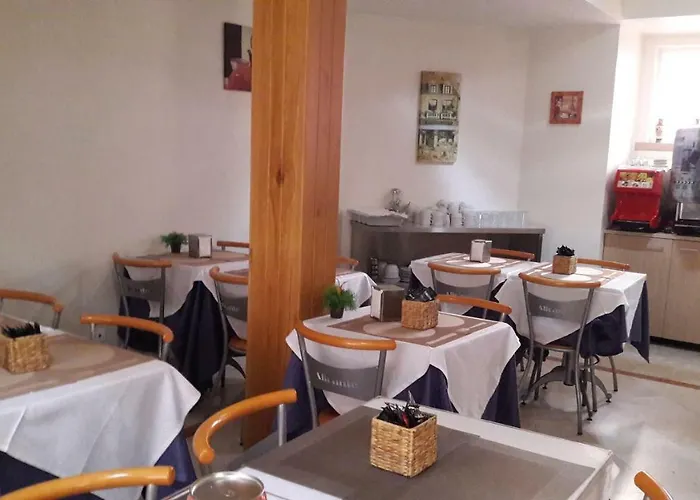 Alicante Hotel 2*